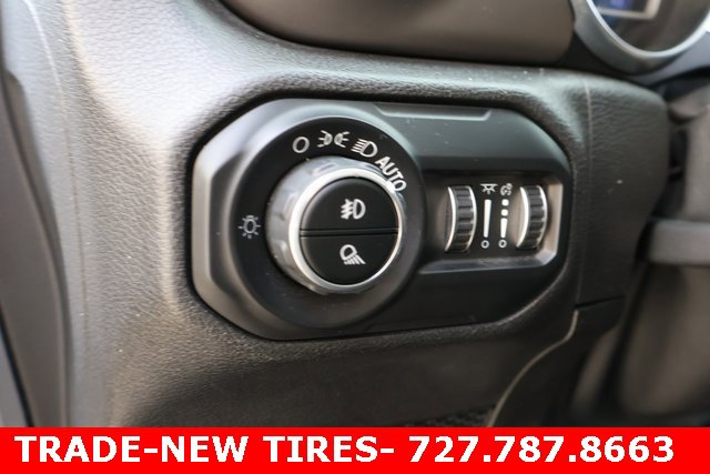 Used 2021 Jeep Gladiator Willys image 19