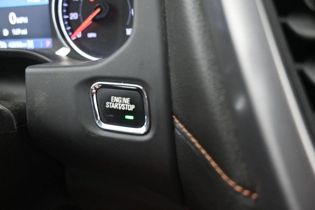 Used 2023 GMC Acadia AT4 w/ Preferred Package AWD/4WD image 16
