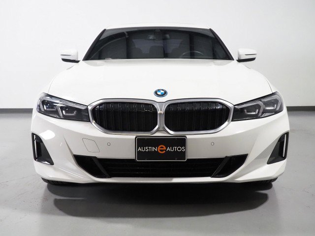 Used 2023 BMW 330e w/ Premium Package image 51