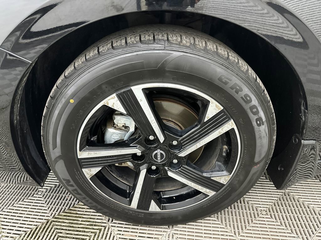 Used 2024 Nissan Sentra SV image 11