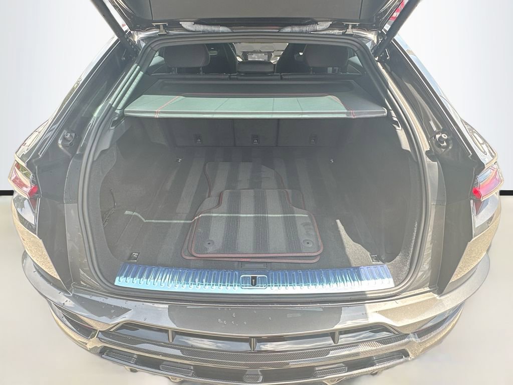 Used 2024 Lamborghini Urus Performante image 29