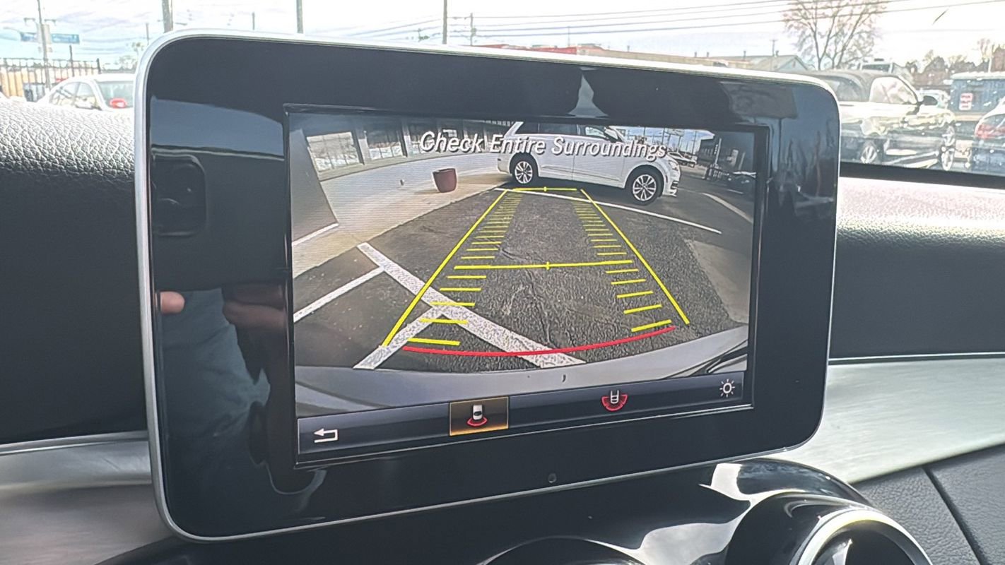 Used 2015 Mercedes-Benz C 300 4MATIC image 26