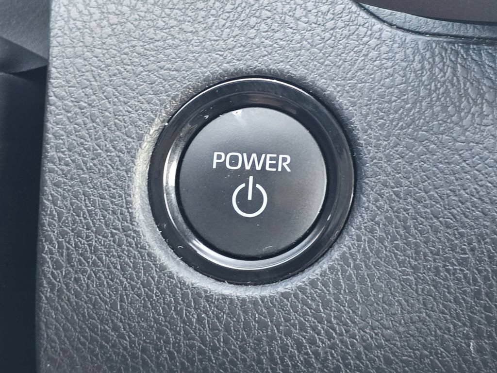 Certified 2025 Toyota Camry XLE AWD/4WD image 32