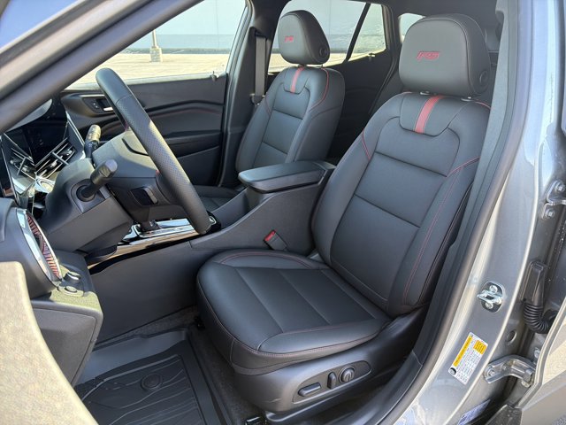 New 2026 Chevrolet Trax RS w/ Sunroof Package FWD image 11