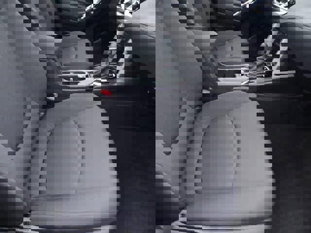 Certified 2025 Toyota Corolla Cross LE image 20