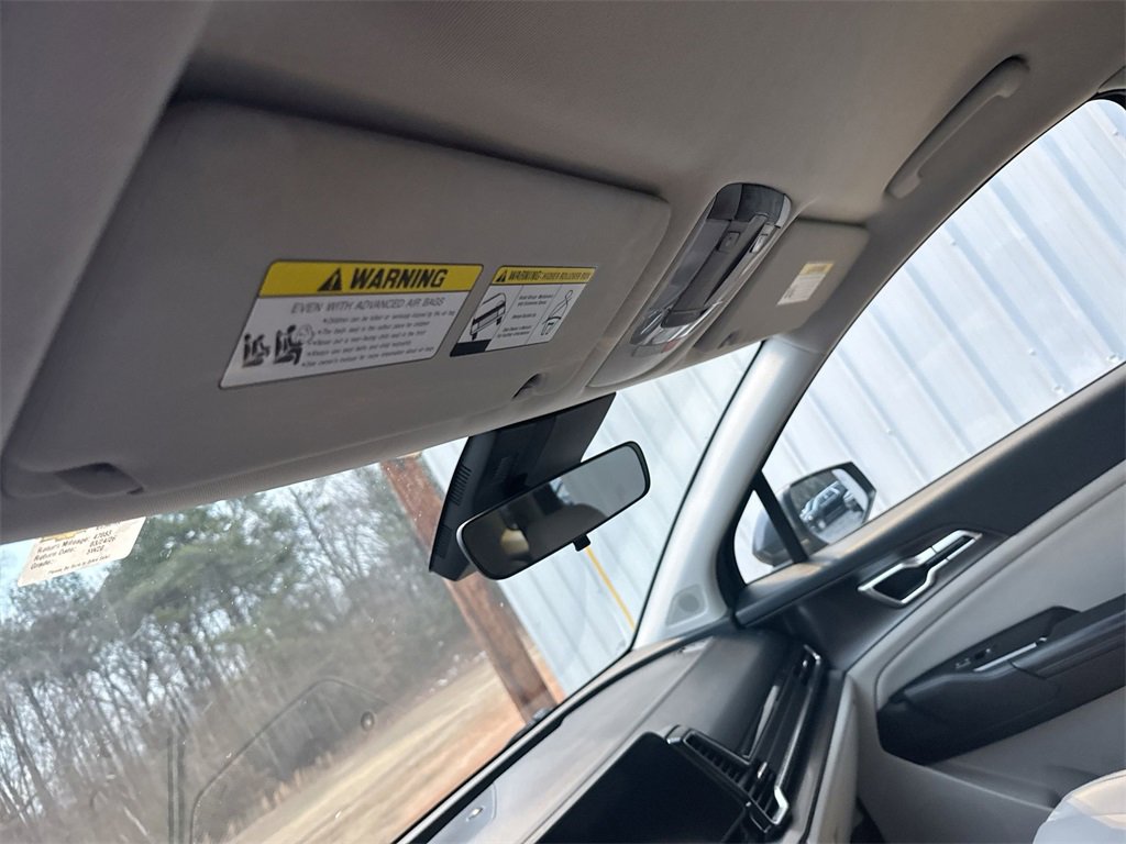 Used 2023 Kia Sportage EX image 19
