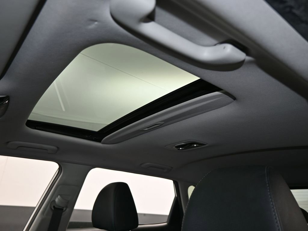 Used 2021 Kia Seltos EX image 12