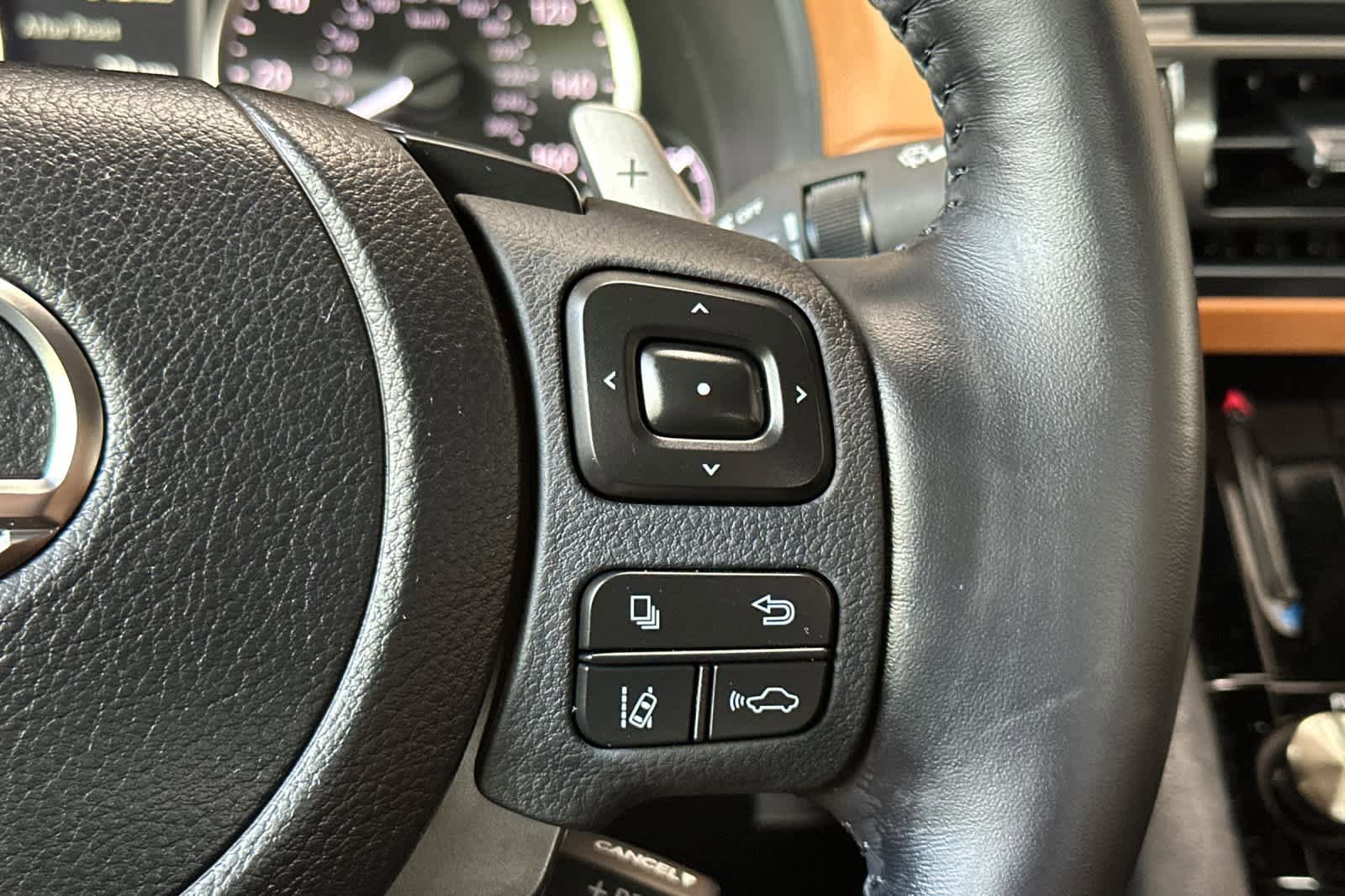 Used 2025 Lexus IS 300 F Sport w/ Accessory Package 2 RWD image 26