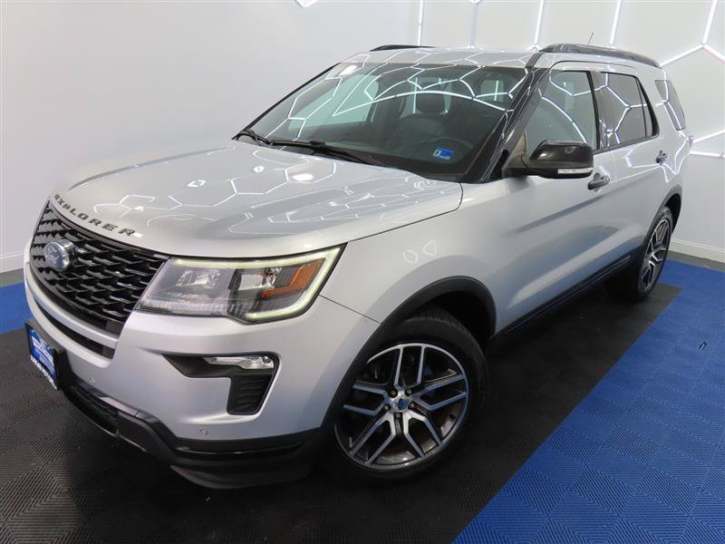 Used 2018 Ford Explorer Sport AWD/4WD image 4