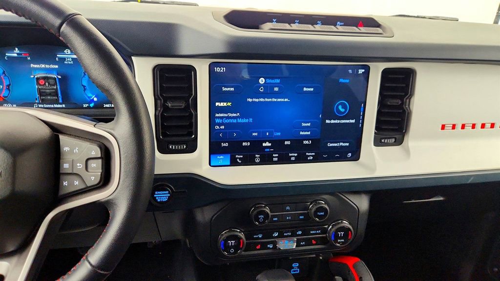 Used 2025 Ford Bronco Heritage Edition image 17