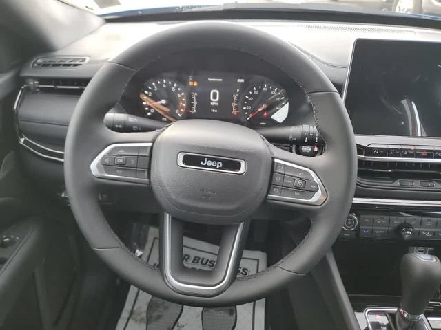 New 2026 Jeep Compass Limited AWD/4WD image 18