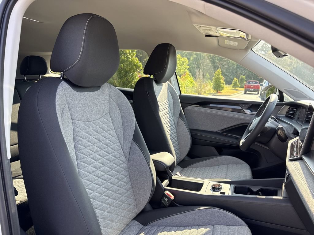 New 2025 Volkswagen Tiguan S image 18