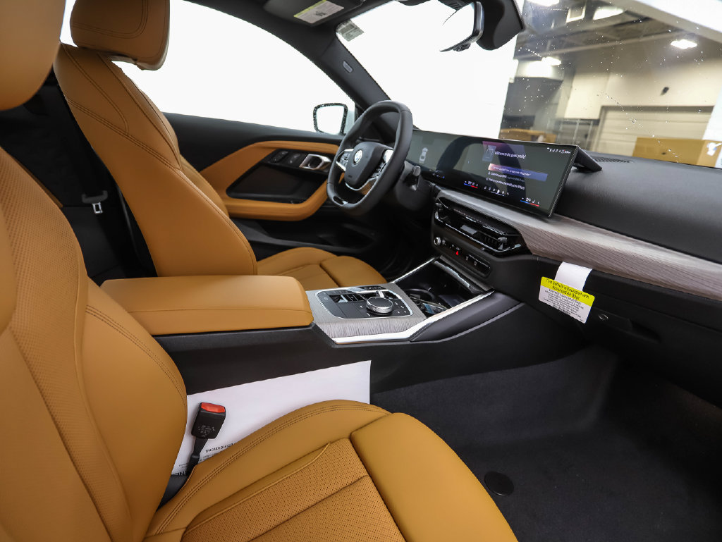 New 2026 BMW 230i xDrive Coupe w/ Convenience Package AWD/4WD image 24
