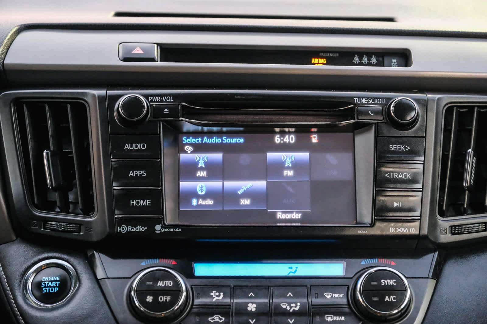 Certified 2018 Toyota RAV4 XLE FWD image 16