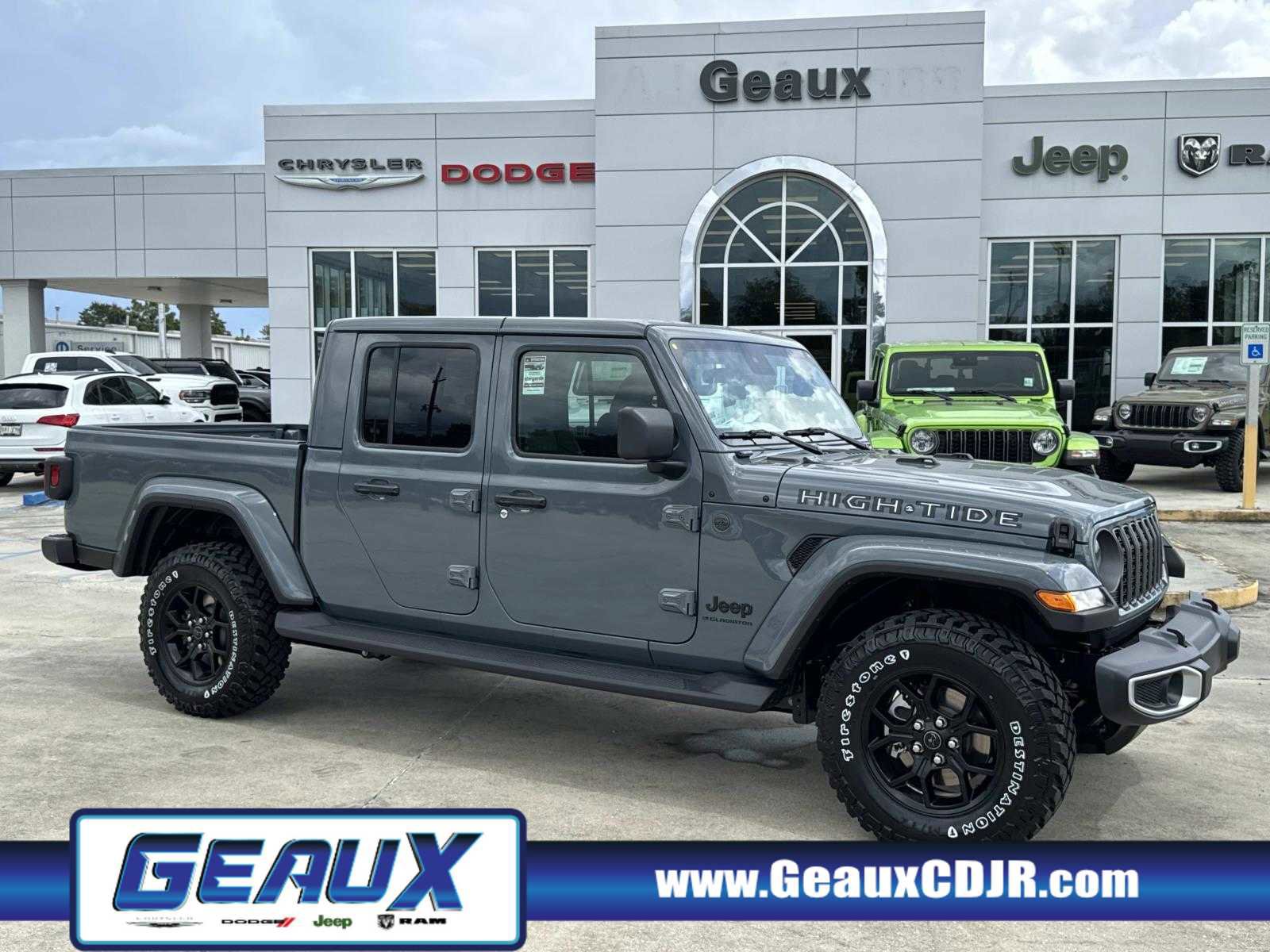 New 2025 Jeep Gladiator Sport