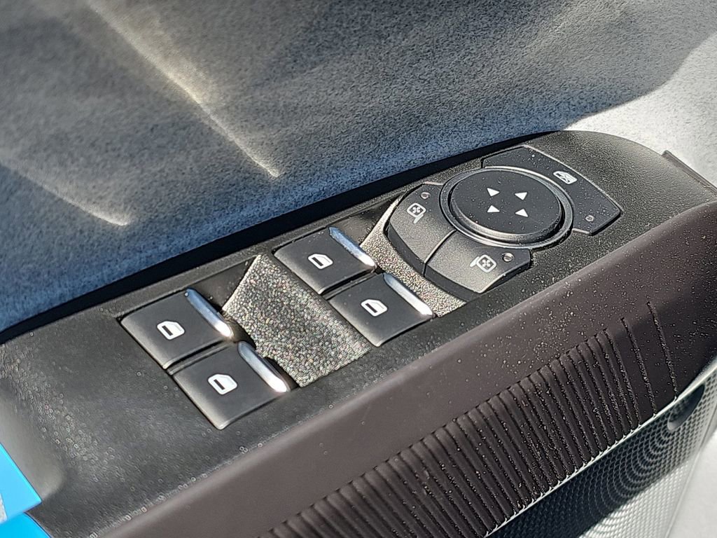 New 2025 Ford Maverick XLT image 27