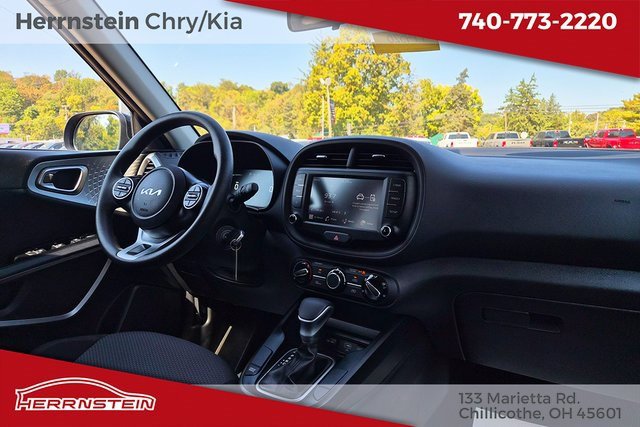 Used 2024 Kia Soul LX w/ Option Group 015 image 25