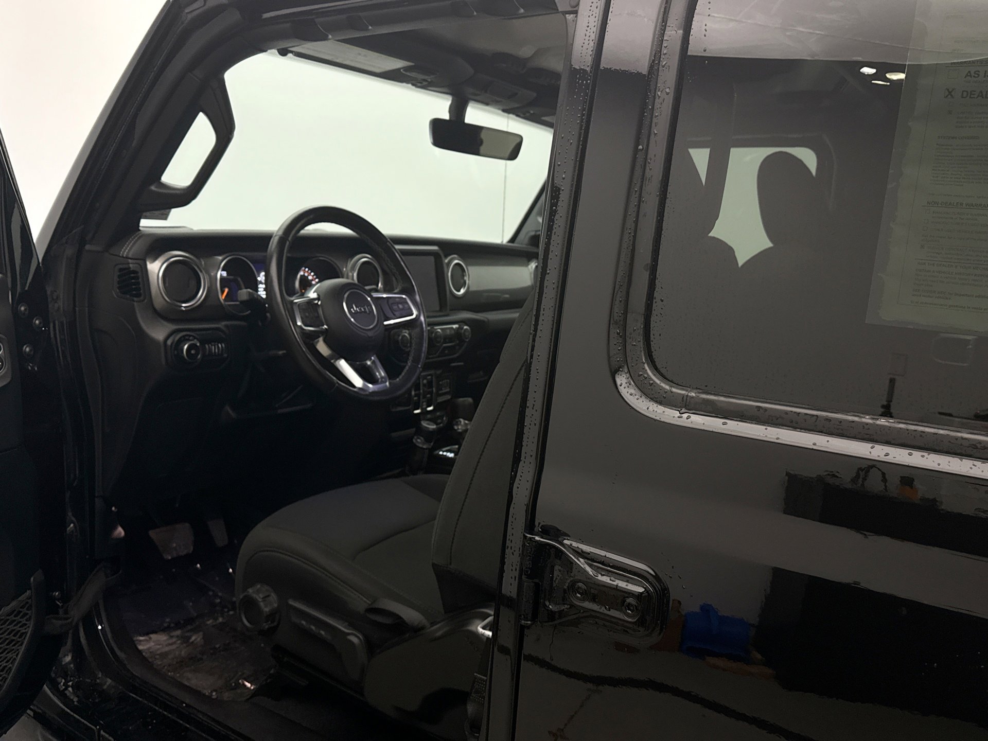 Used 2022 Jeep Wrangler Unlimited Sahara w/ Dual Top Group image 10