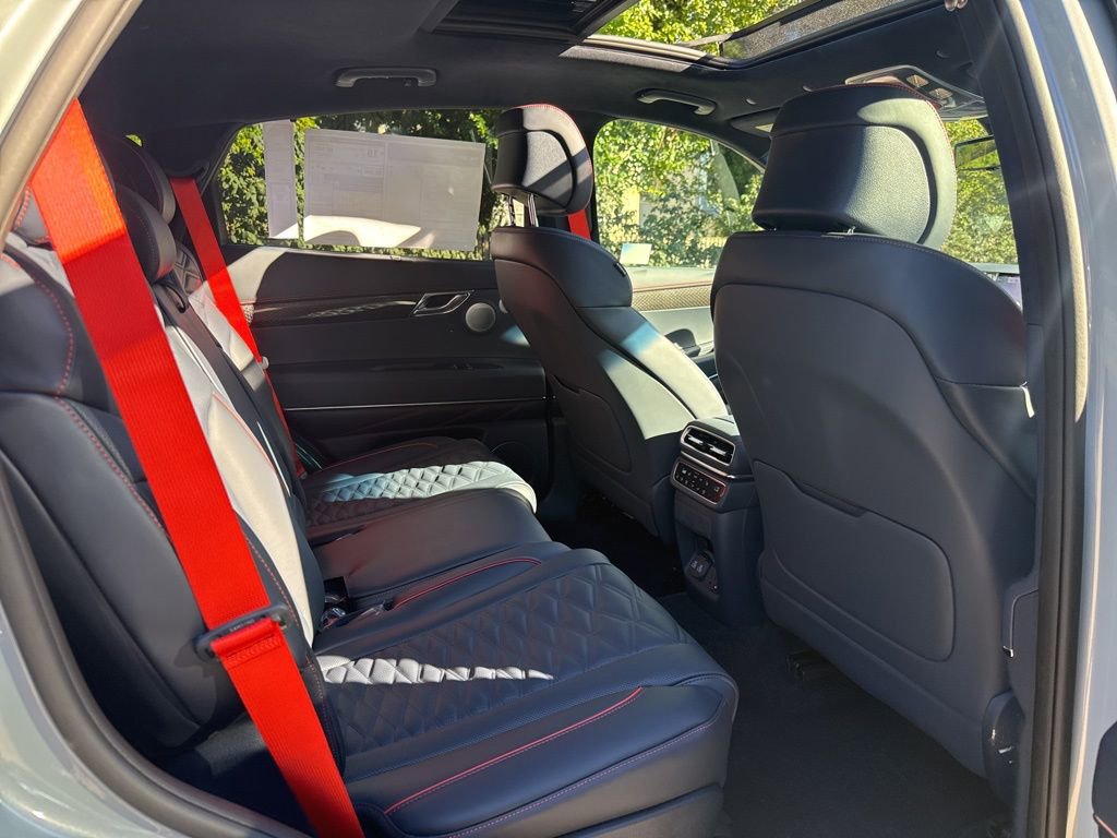 New 2026 Genesis GV80 3.5T e-SC image 39