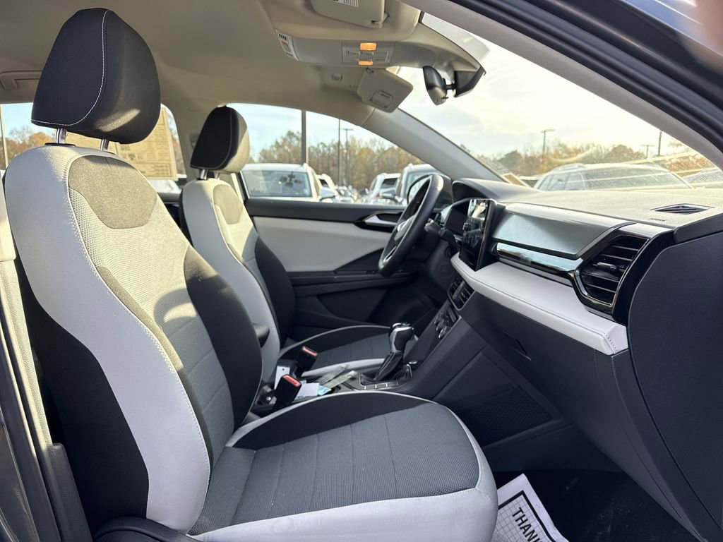 Used 2025 Volkswagen Taos S image 19