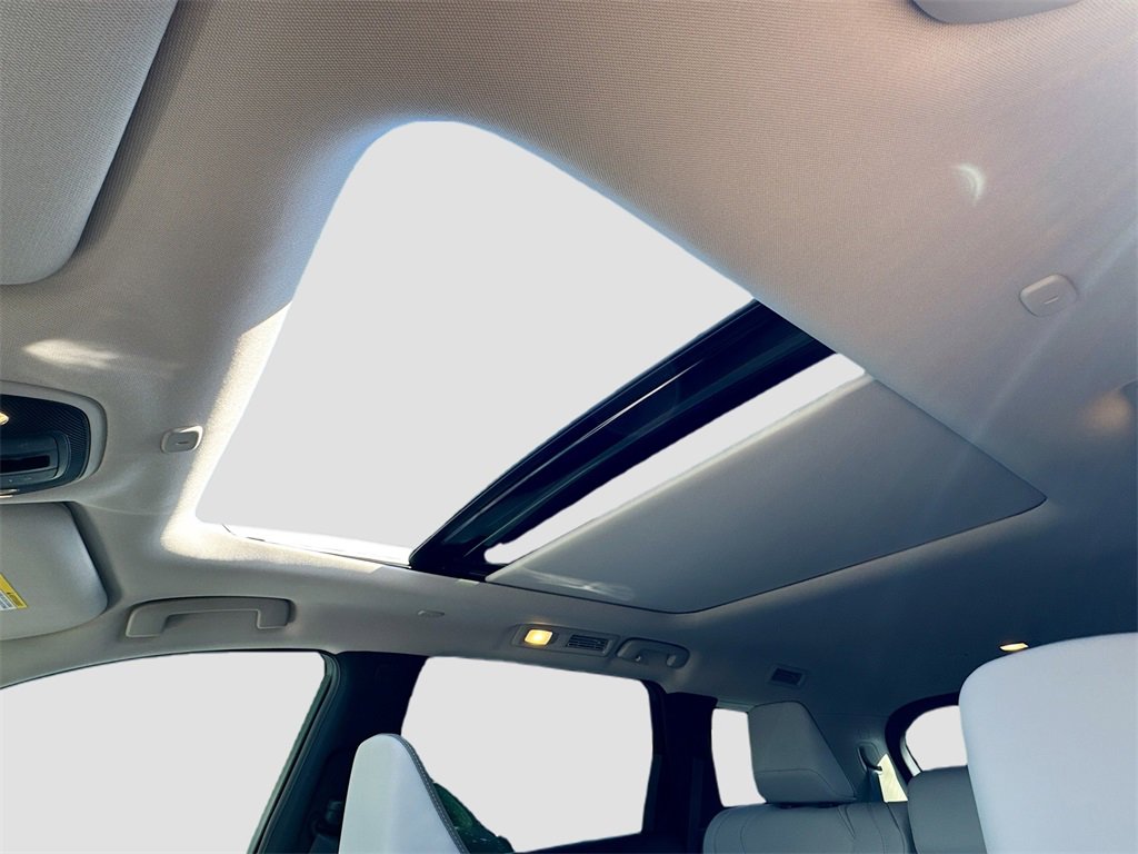 New 2026 INFINITI QX60 Luxe w/ Cargo Package image 23