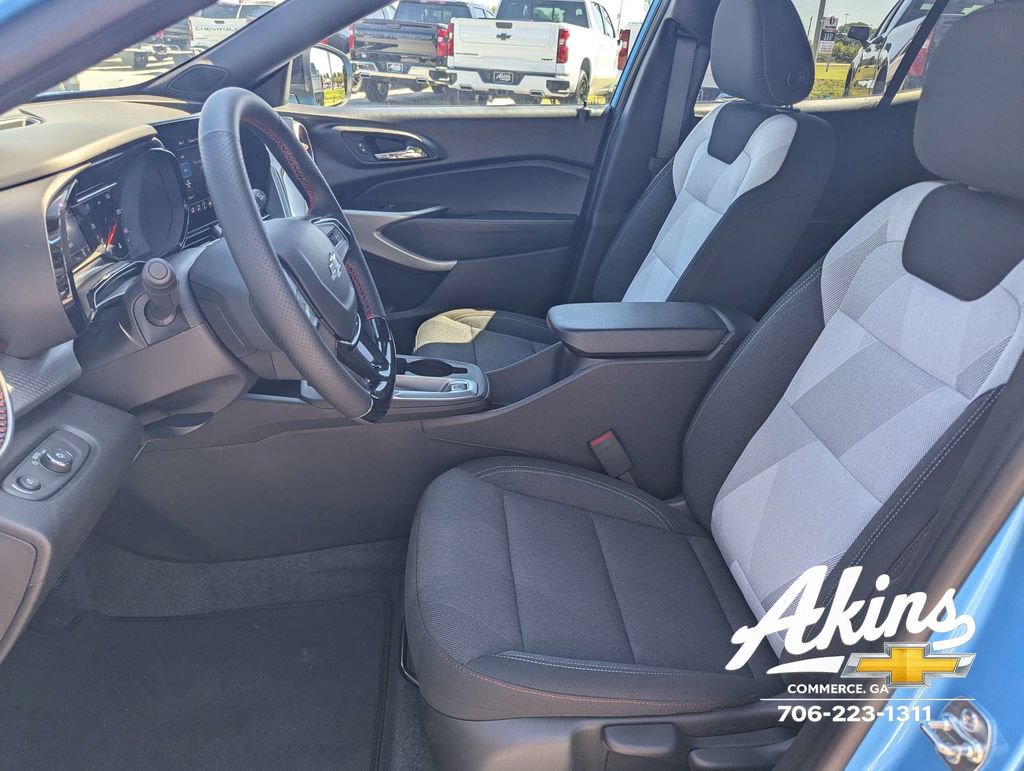 New 2026 Chevrolet Trax RS w/ Sunroof Package FWD image 19