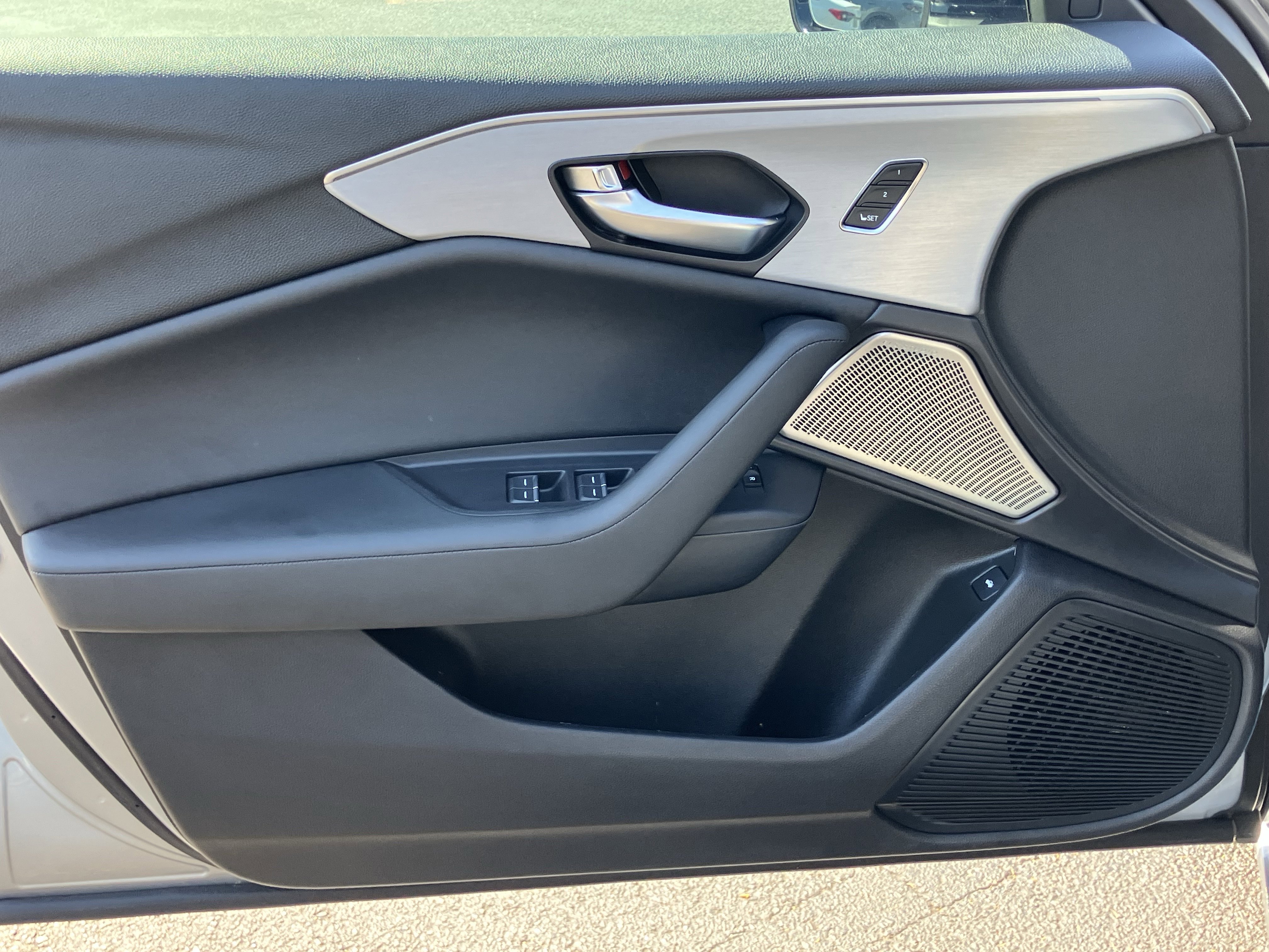 Used 2024 Acura TLX w/ Technology Package image 14