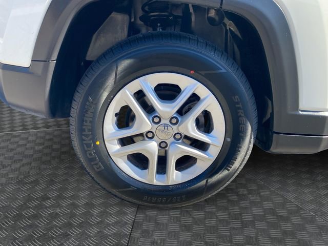 Used 2021 Jeep Compass Sport image 33