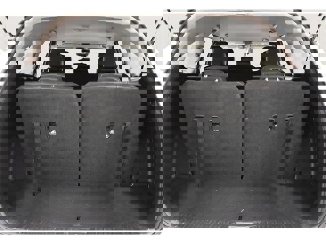 Used 2024 Kia Sorento S image 18