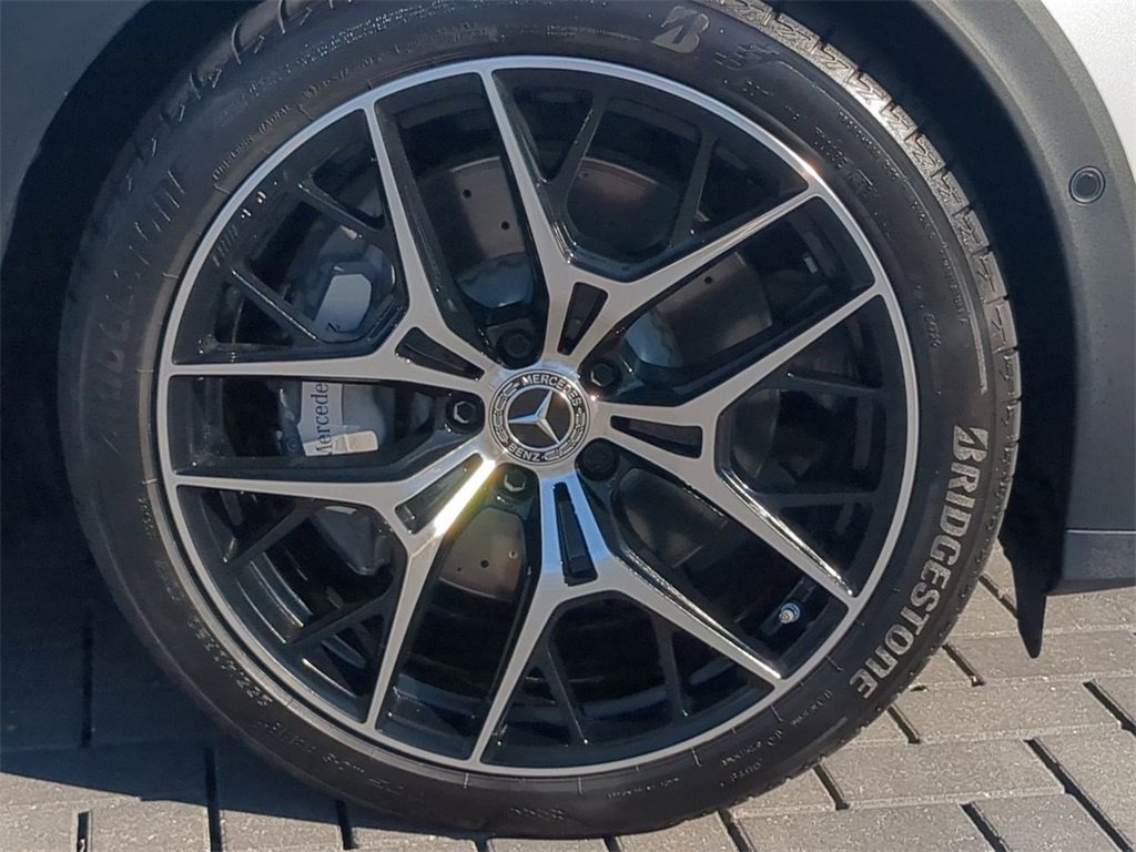 Used 2025 Mercedes-Benz E 450 4MATIC All-Terrain Wagon image 12