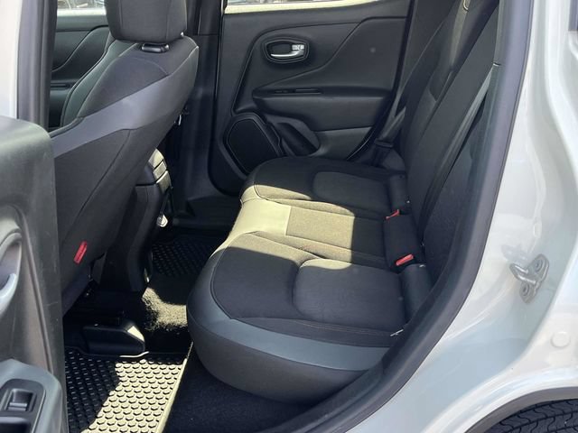 Used 2023 Jeep Renegade Trailhawk AWD/4WD image 15