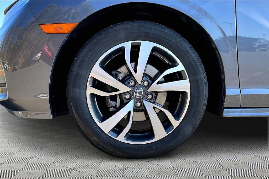Used 2022 Honda Odyssey Touring image 25