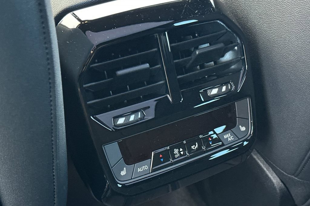 New 2026 BMW iX xDrive60 w/ Premium Package image 13