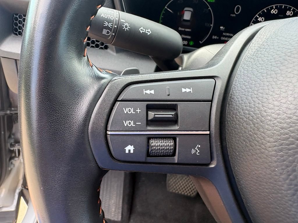 Used 2025 Honda CR-V Sport-L image 18