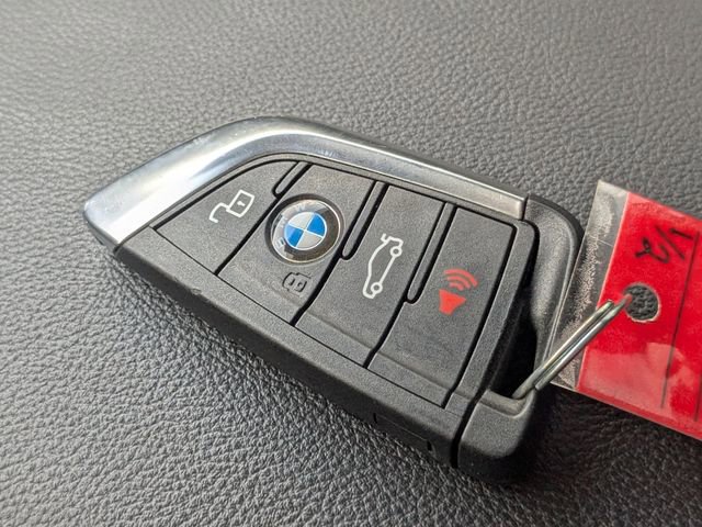 Used 2024 BMW X3 M40i w/ Premium Package image 33