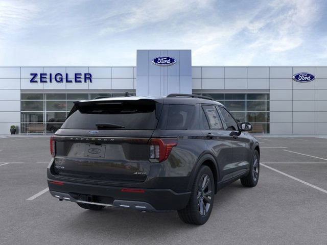New 2026 Ford Explorer Active w/ Active Comfort Package image 8