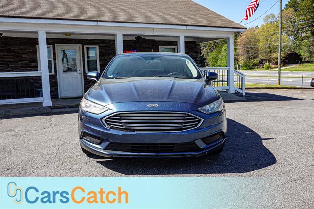 Used 2018 Ford Fusion SE w/ Fusion SE Technology Package image 11