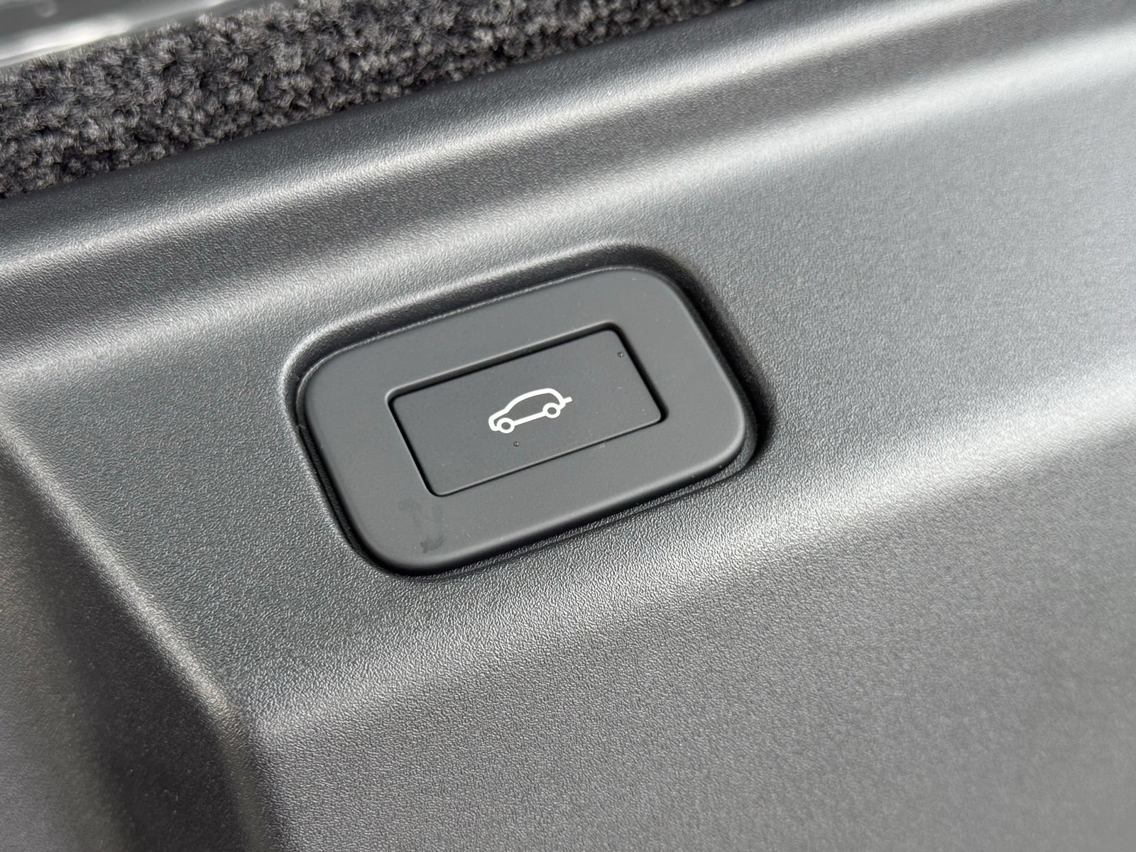 New 2025 Land Rover Range Rover SE AWD/4WD image 46