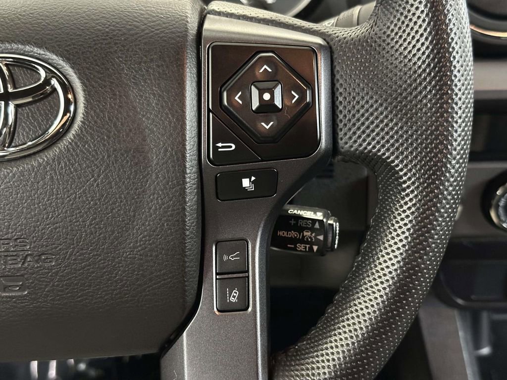 Used 2023 Toyota Tacoma TRD Sport image 27