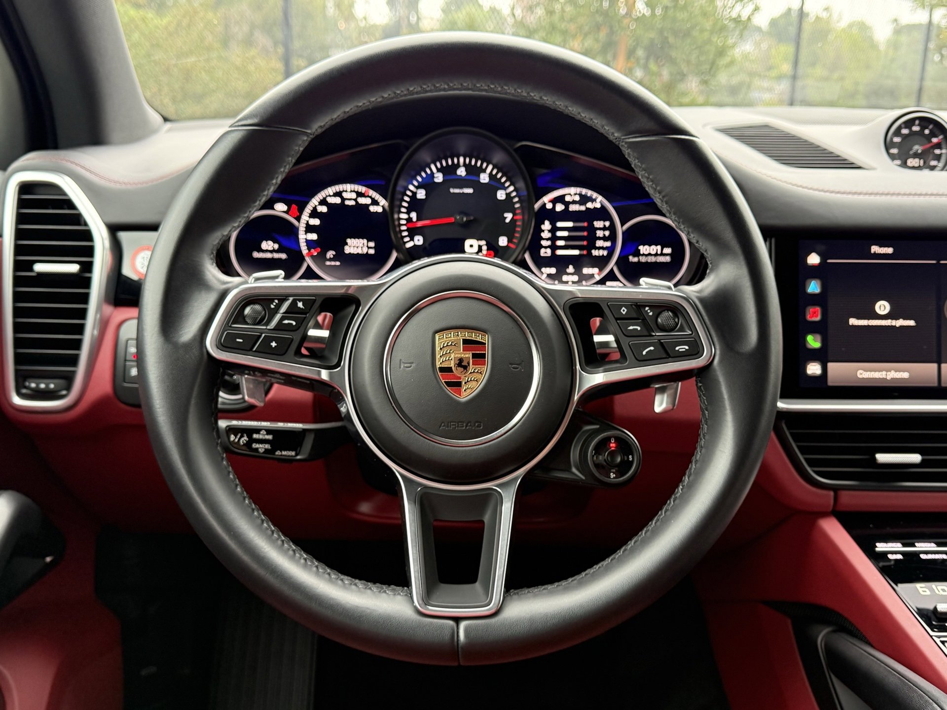 Used 2023 Porsche Cayenne image 15