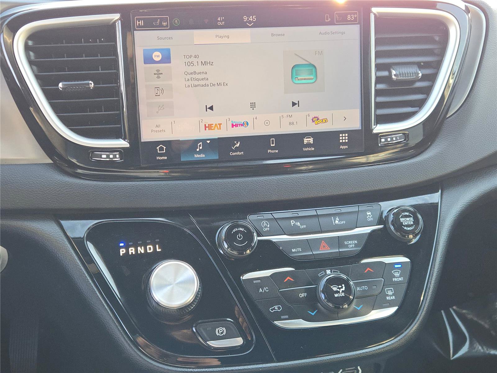 Certified 2025 Chrysler Pacifica Select image 28