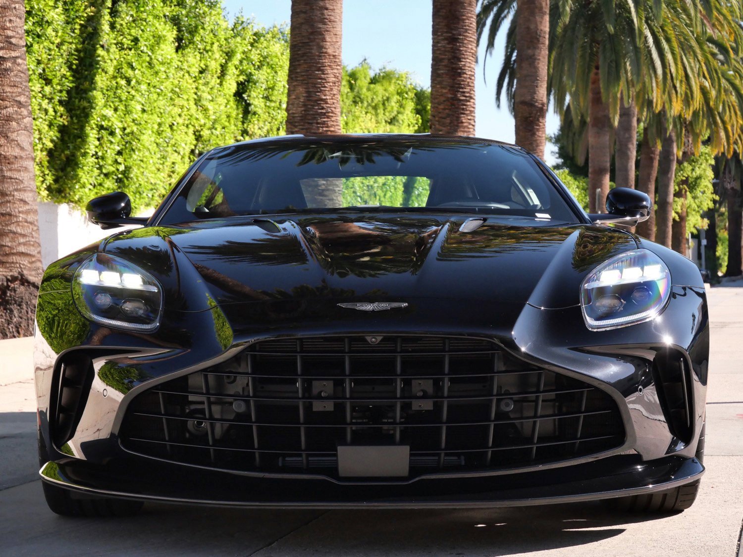 Used 2025 Aston Martin V8 Vantage image 7