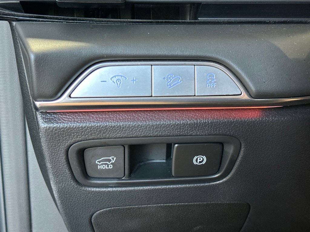 Used 2025 Genesis GV80 2.5T Standard AWD/4WD image 47