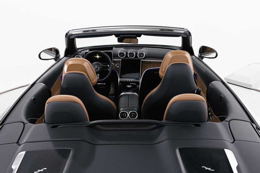 Used 2024 Mercedes-Benz CLE 300 4MATIC Cabriolet image 36
