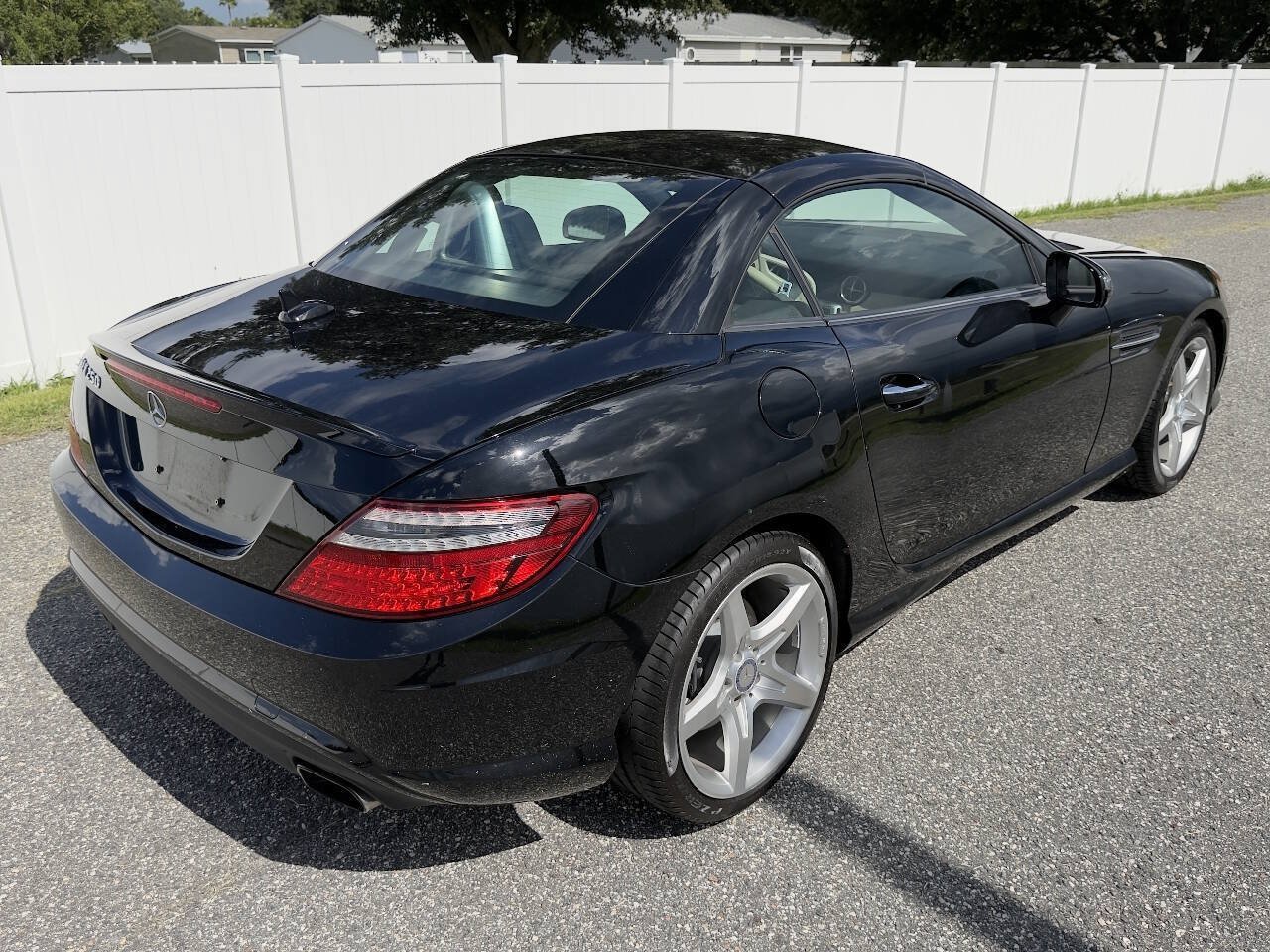 Used 2013 Mercedes-Benz SLK 250 image 18