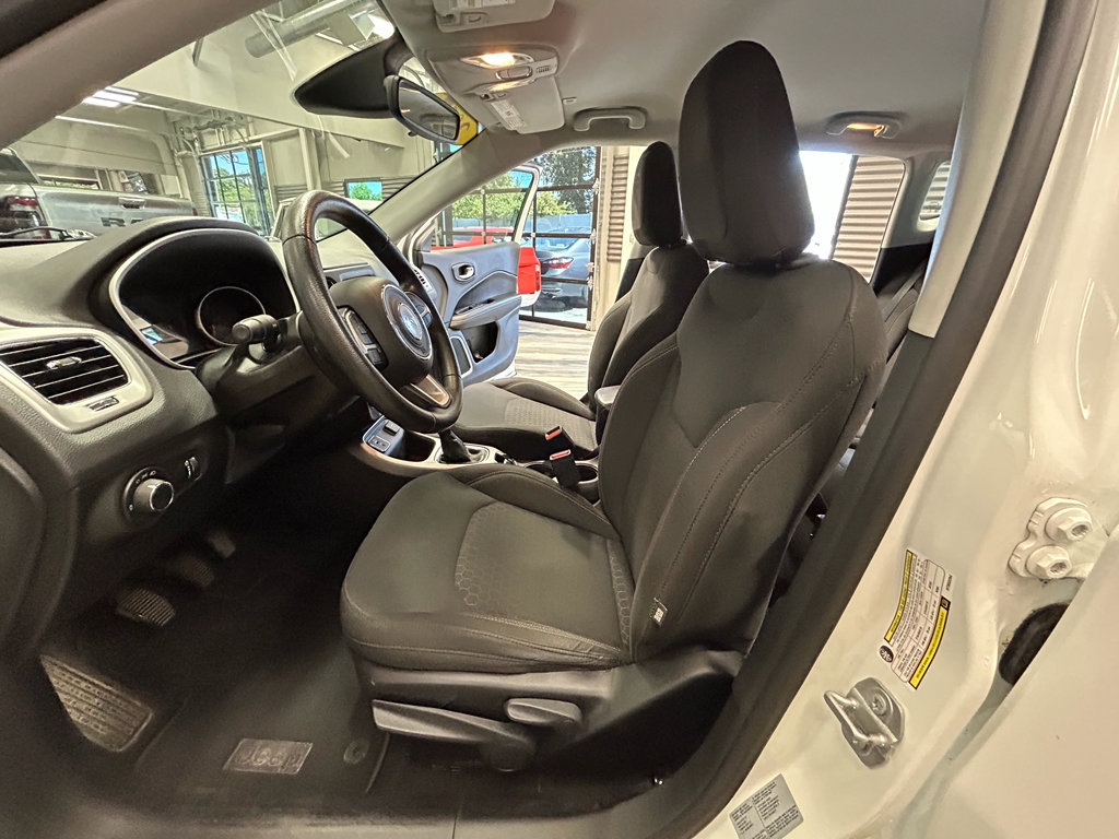Used 2017 Jeep Compass Sport FWD image 51