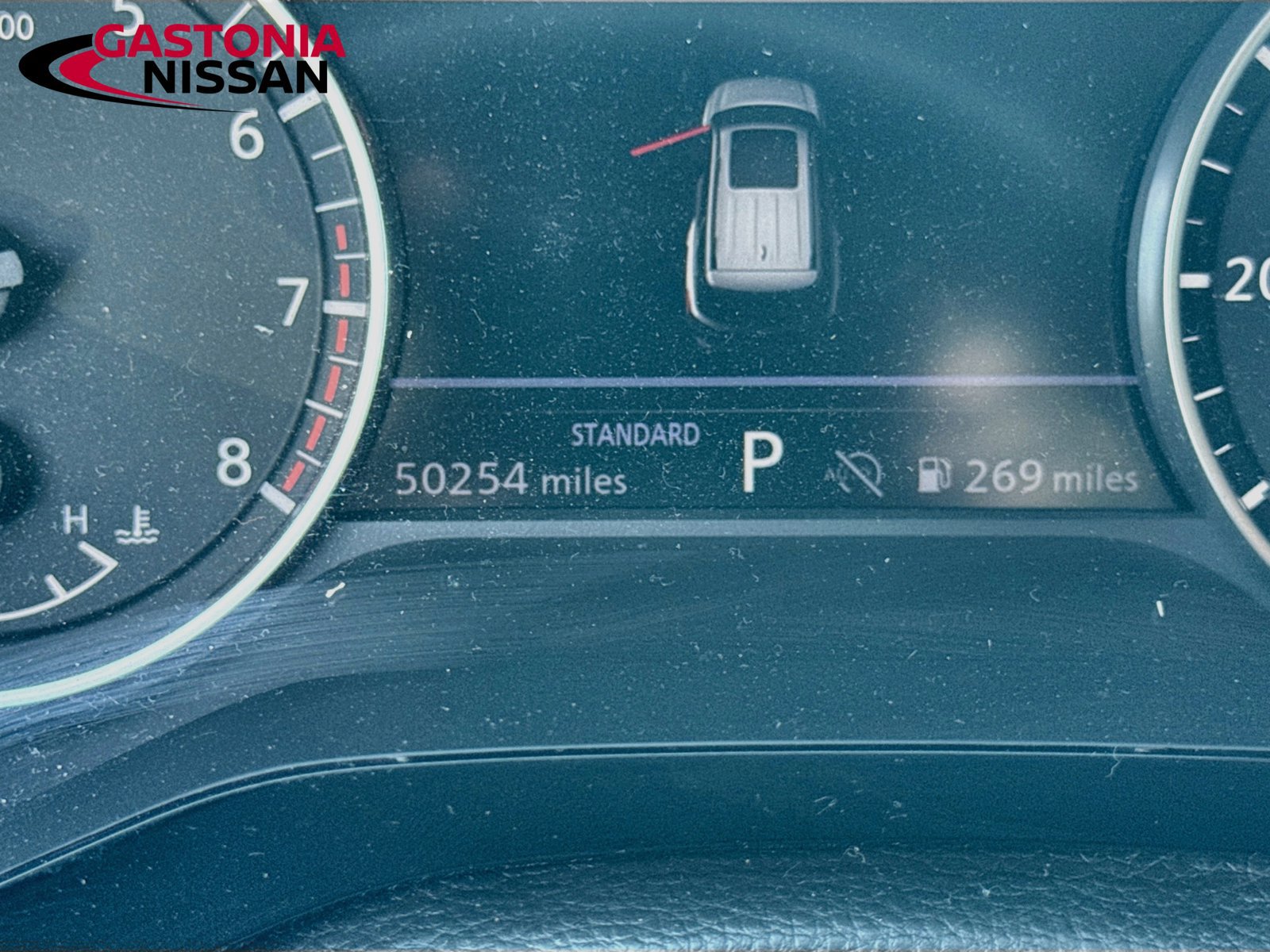 Used 2025 Nissan Pathfinder SV FWD image 15