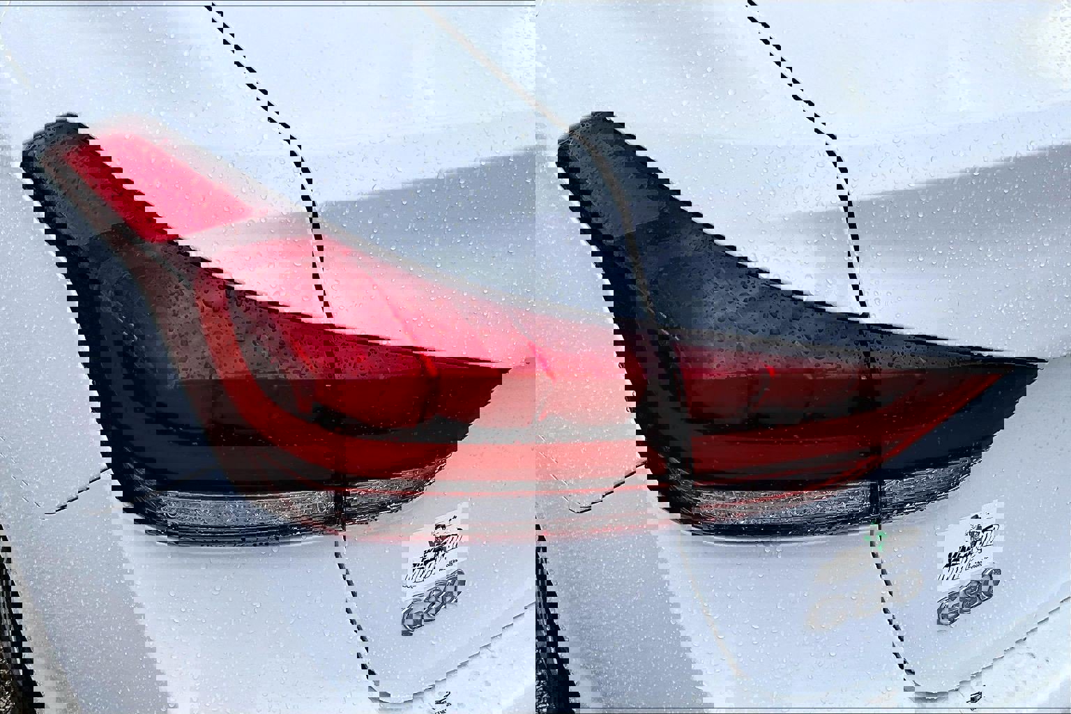 Used 2019 Genesis G80 3.8 image 28