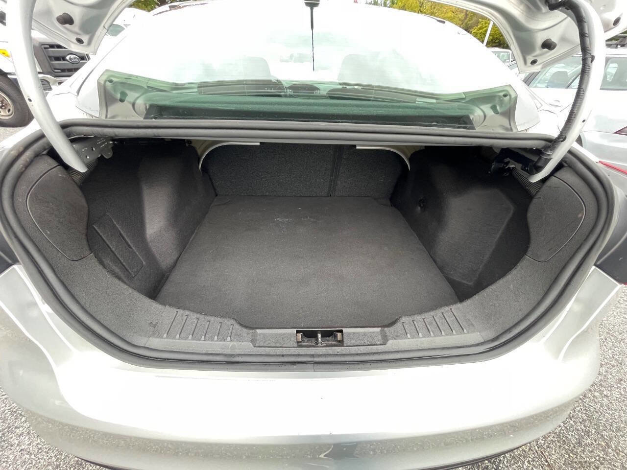 Used 2017 Ford Focus SE image 32
