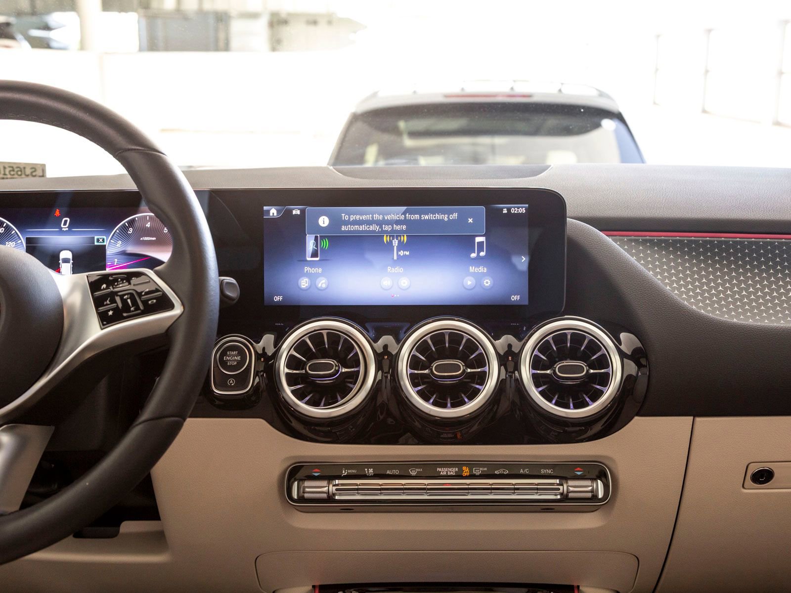 Used 2025 Mercedes-Benz GLA 250 image 14